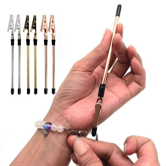 Bracelet Helper Tool