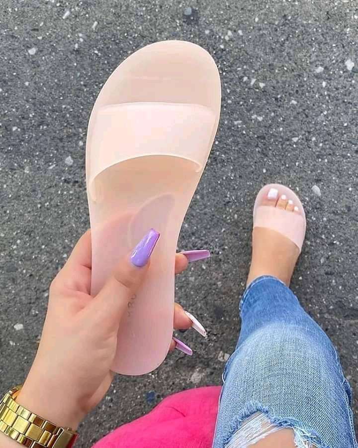 Candy-colored Transparent Slippers